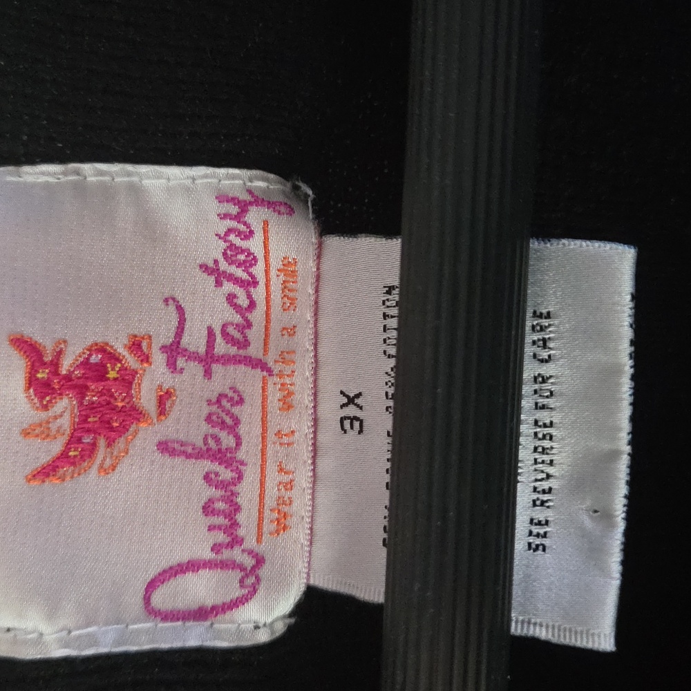 Quacker Factory Festive Black V-Neck Sweater - Picture 3 of 5